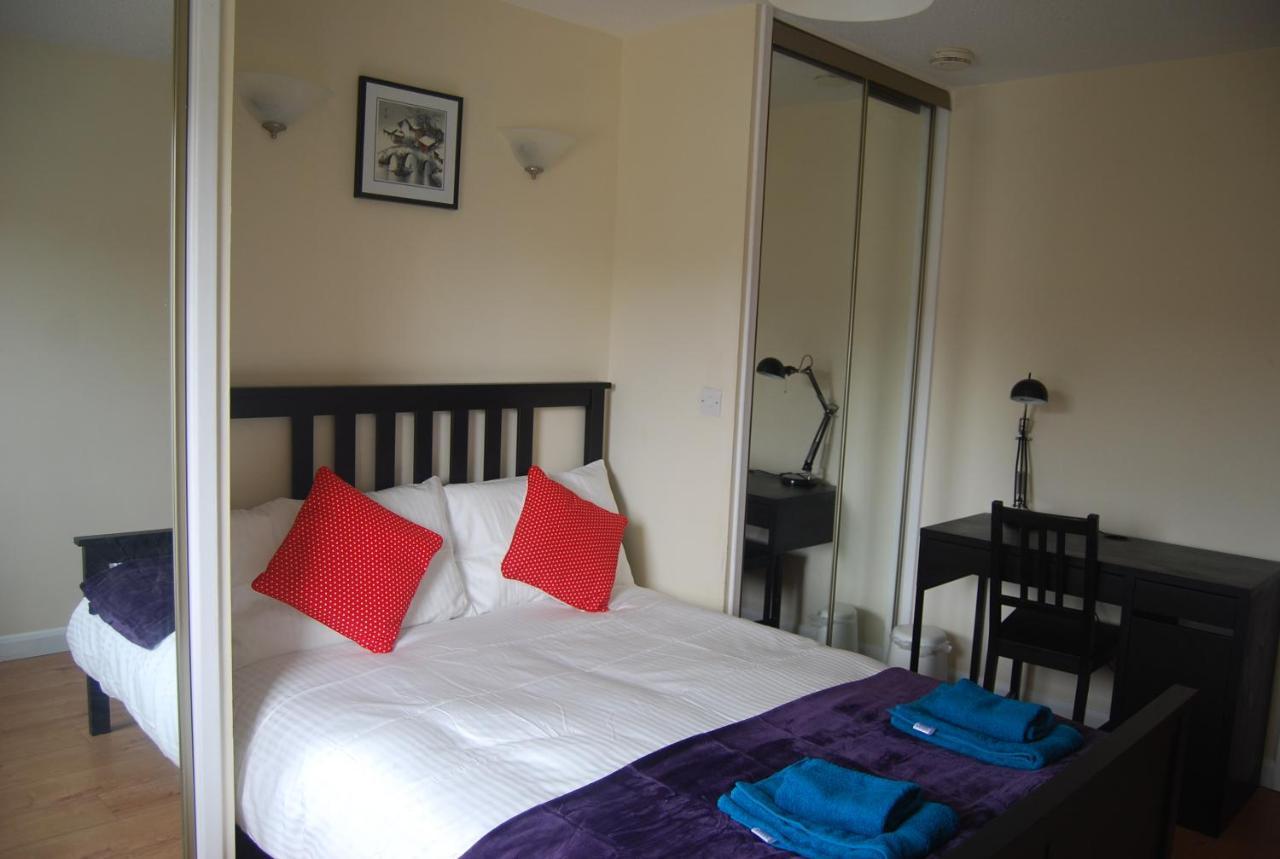 Central 3 Bed Flat Close To University And The Meadows Edinburgh Bagian luar foto